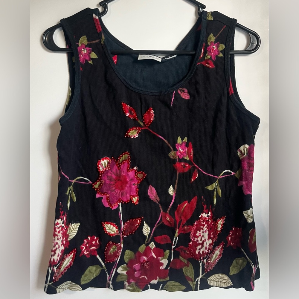 Y2K Black Floral Women’s WhiteStag Medium Top